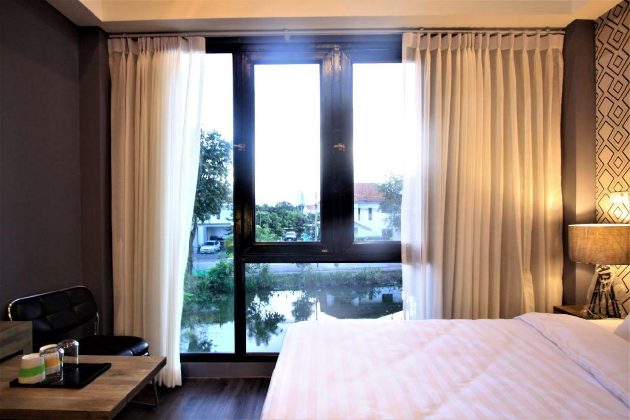 The Nichehome Waterside Living Chiang Mai Eksteriør bilde